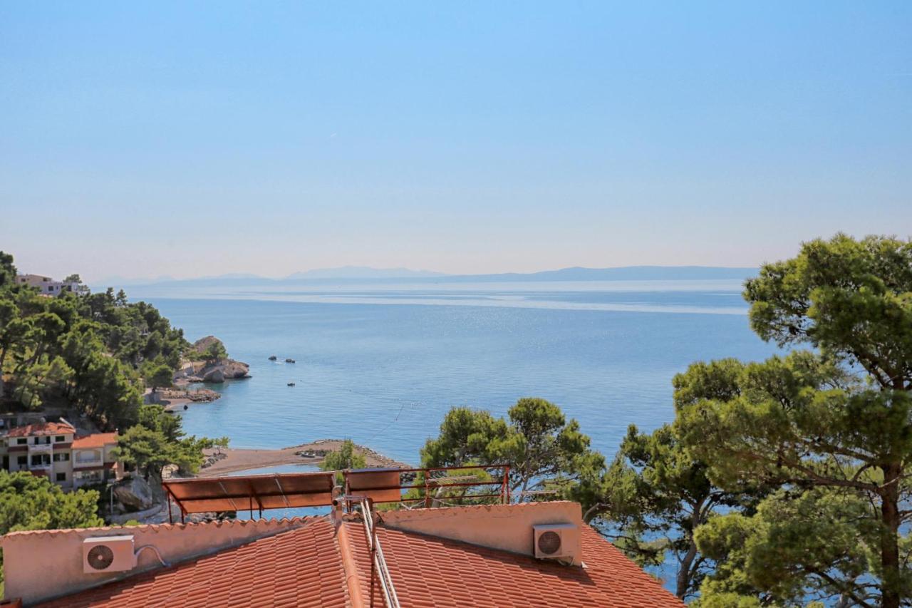 Apartments By The Sea Brela, Makarska - 6688 Zewnętrze zdjęcie